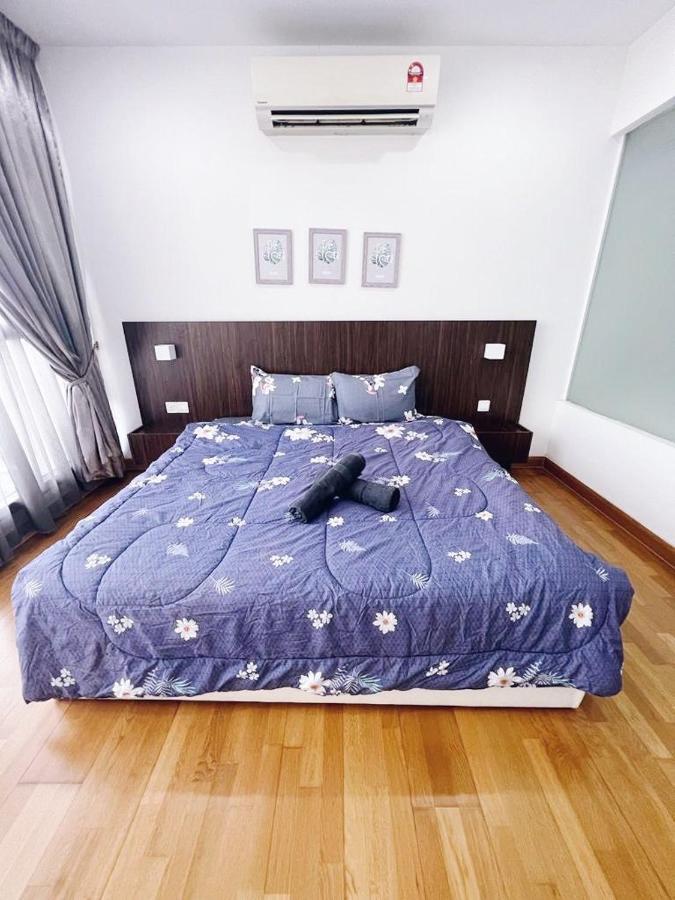 Connected Train 3 Bedrooms - Above Klgateway Mall 14 Kuala Lumpur Exterior photo